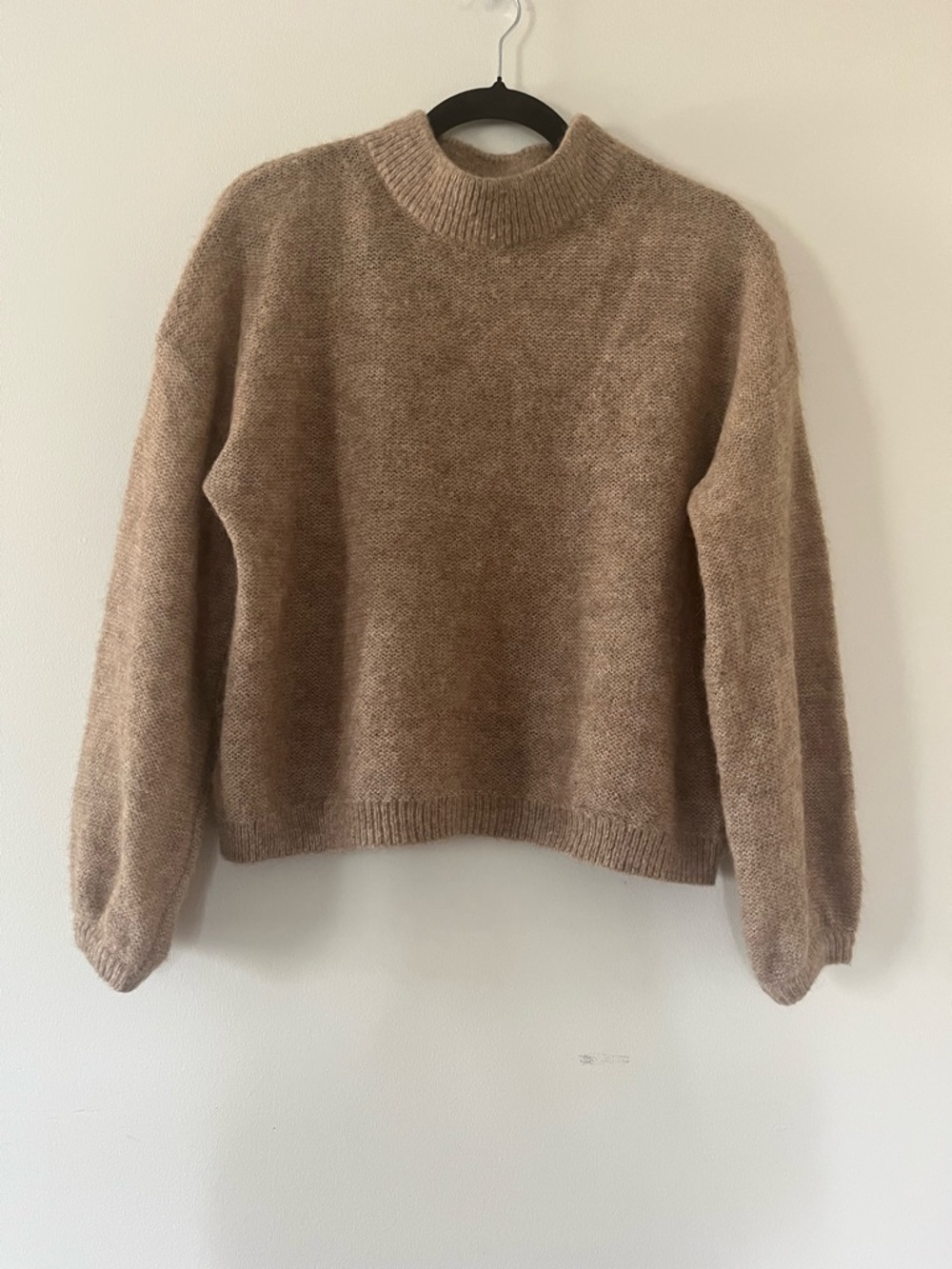 Banana Republic Camel Tan Alpaca Wool Blend Sweater Medium Soft Fuzzy Neutral